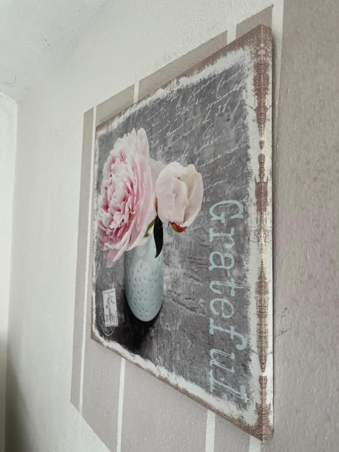 Charlotte Apartment - For Family And Groups Porto Torres Εξωτερικό φωτογραφία