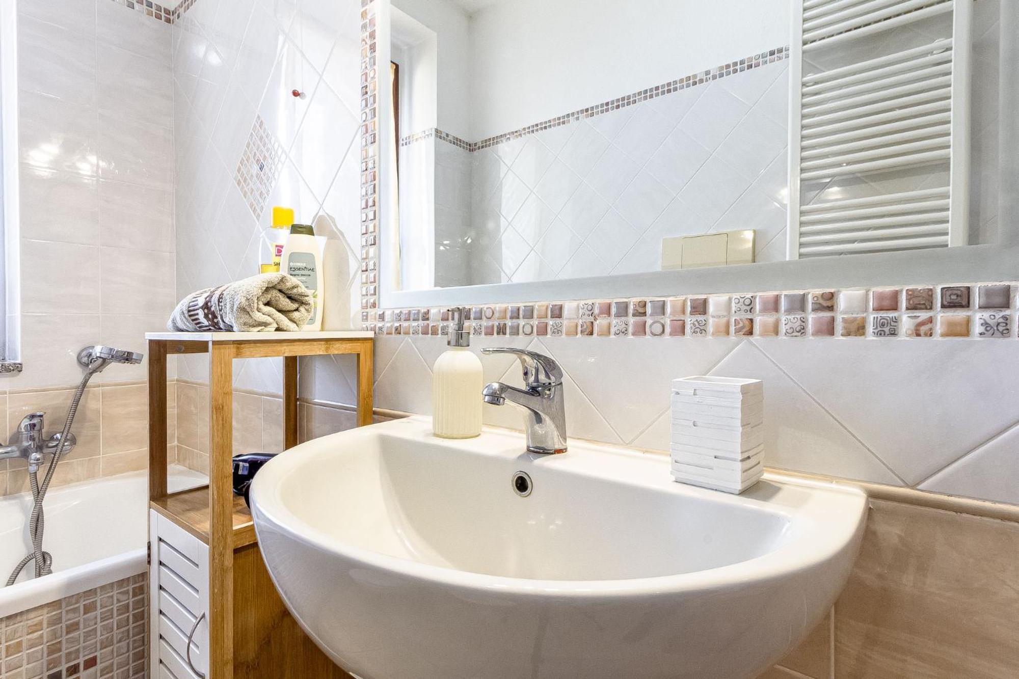 Charlotte Apartment - For Family And Groups Porto Torres Εξωτερικό φωτογραφία