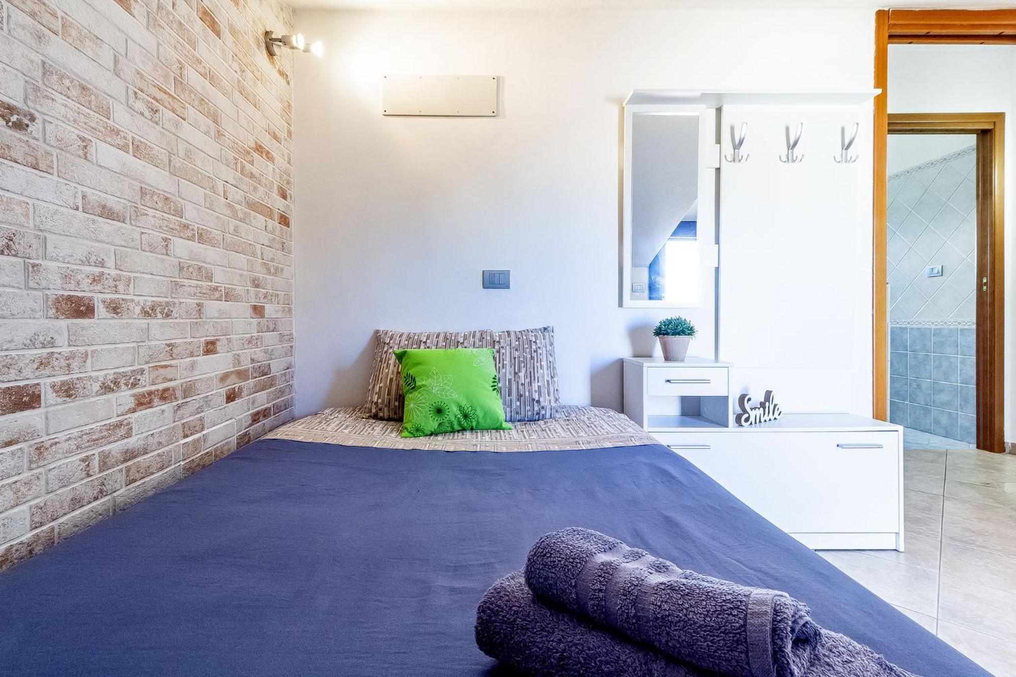 Charlotte Apartment - For Family And Groups Porto Torres Εξωτερικό φωτογραφία