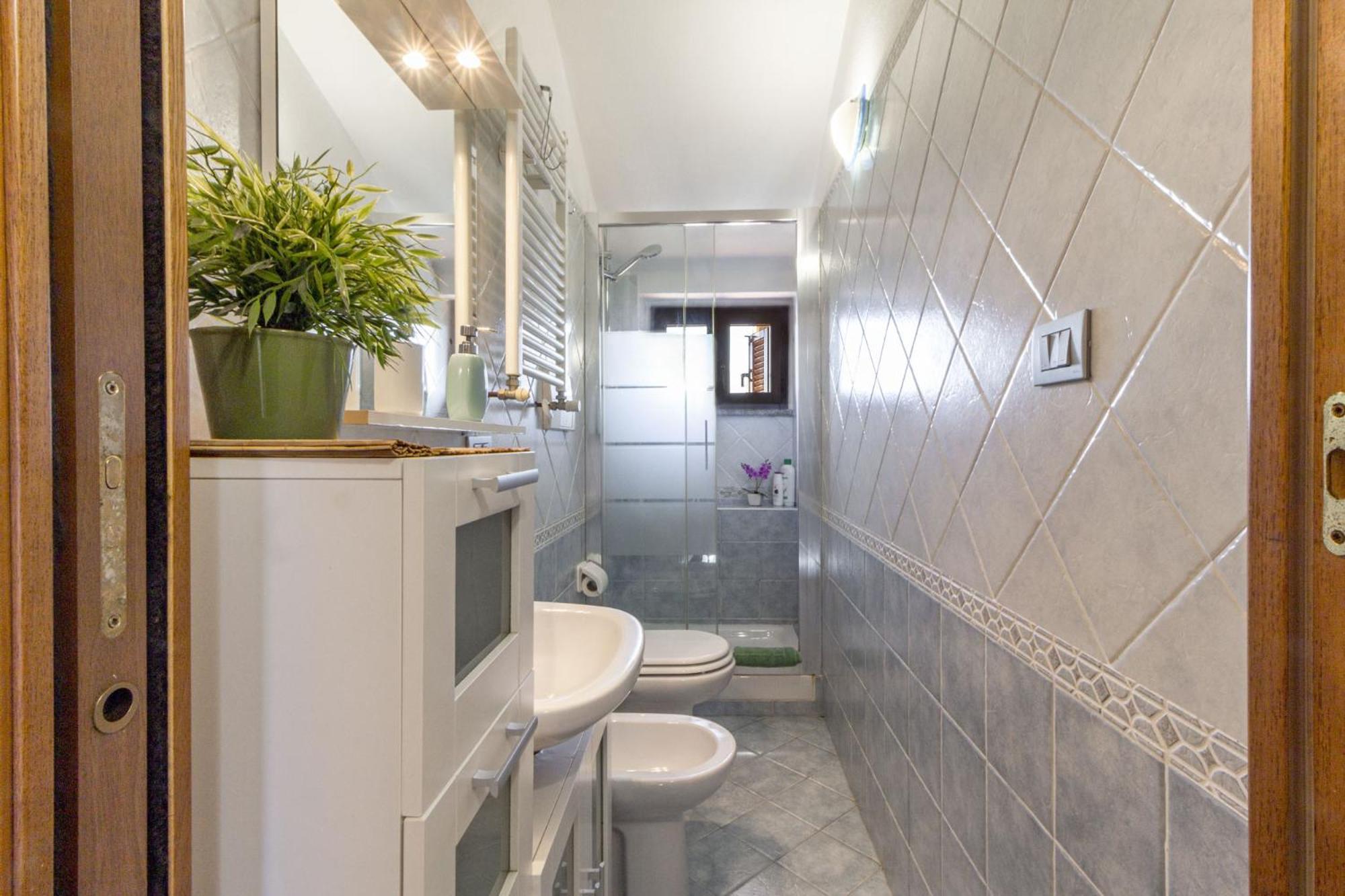 Charlotte Apartment - For Family And Groups Porto Torres Εξωτερικό φωτογραφία