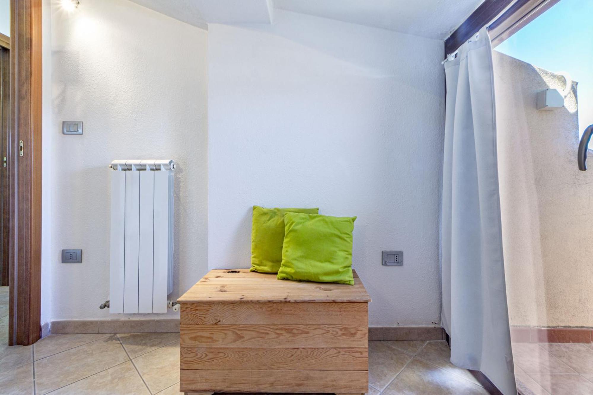 Charlotte Apartment - For Family And Groups Porto Torres Εξωτερικό φωτογραφία